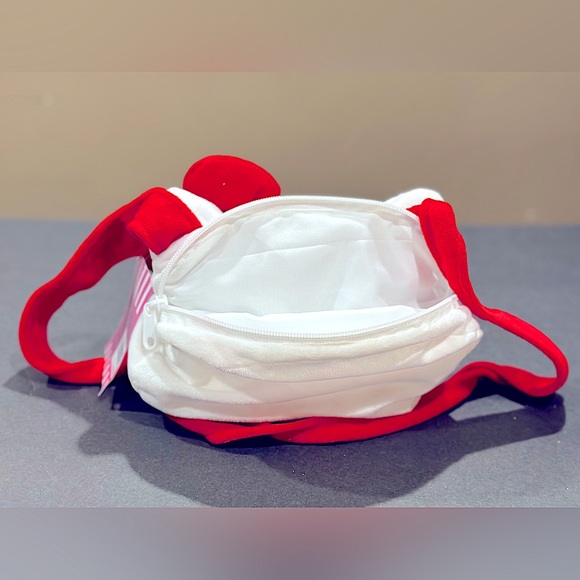 Hello Kitty Plush Red Bow 9in Head Cross Body Bag with Furry Red Strap - Picture 4 of 8